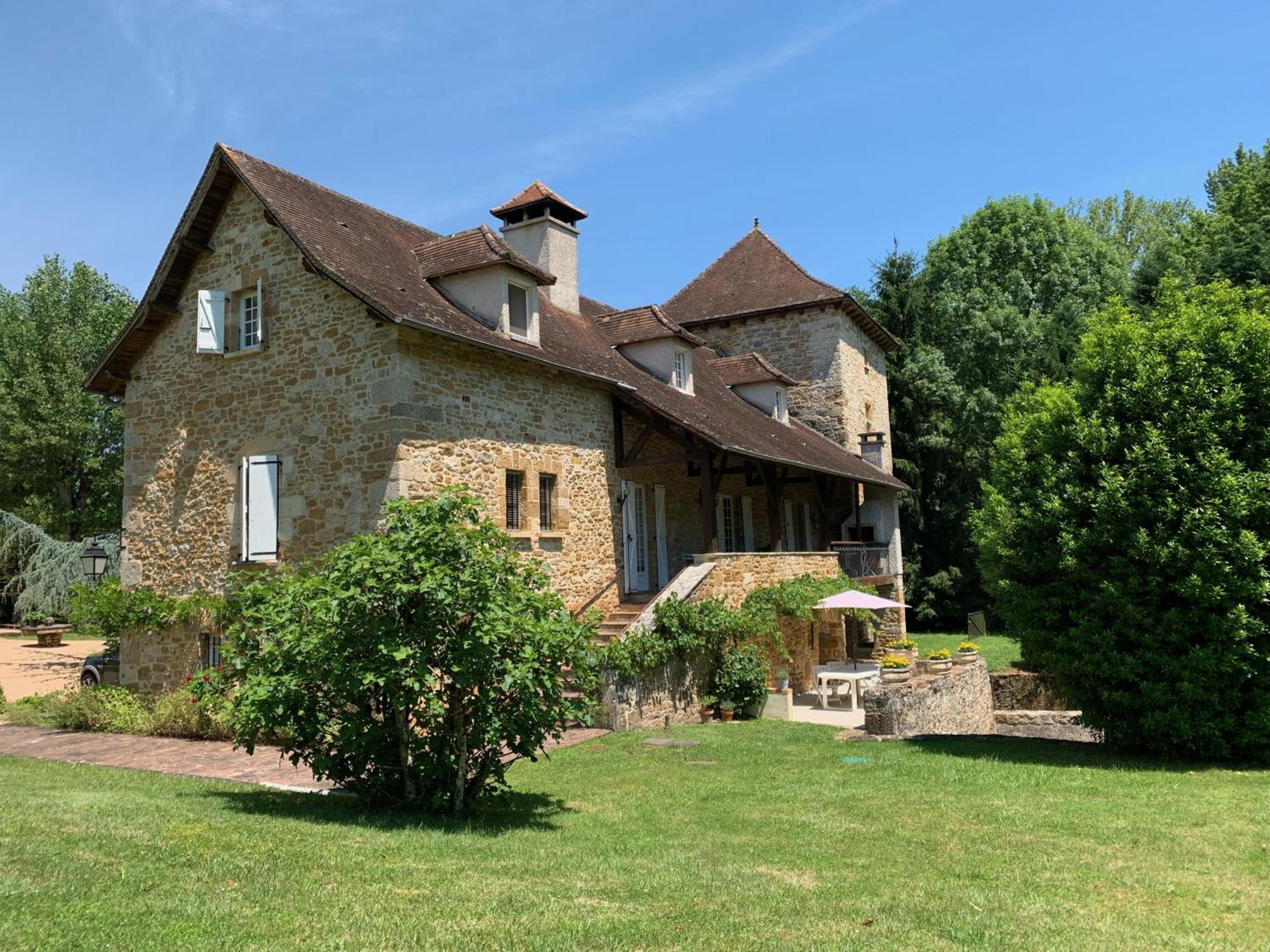 Saint-Denis-lès-Martel Le Moulin Du Boisset B&B 외부 사진